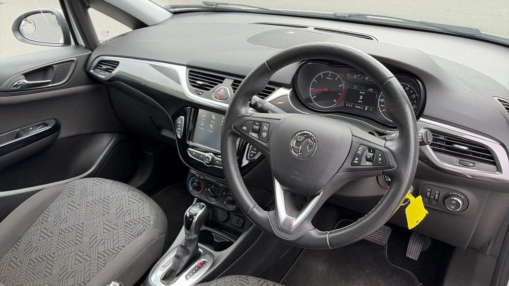 Vauxhall Corsa Corsa White #9
