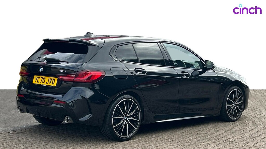 BMW 1 Series Hatchback White #3