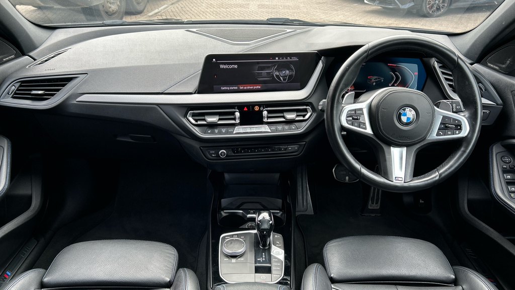 BMW 1 Series Hatchback White #11