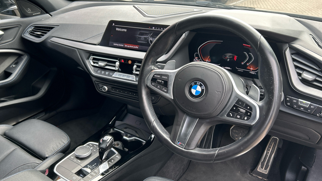 BMW 1 Series Hatchback White #9