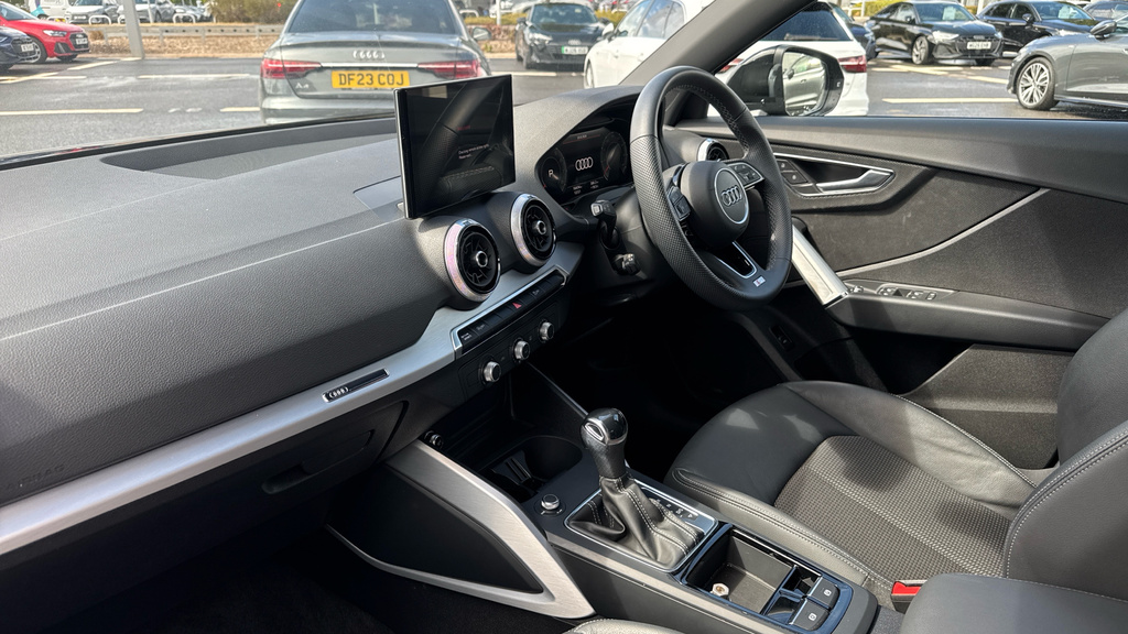 Audi Q2 35 Tfsi Black Edition S Tronic Tech Pro Grey #10