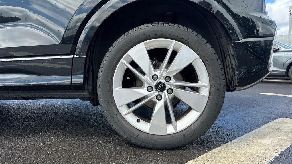 Audi Q2 35 Tfsi Black Edition S Tronic Tech Pro Grey #19