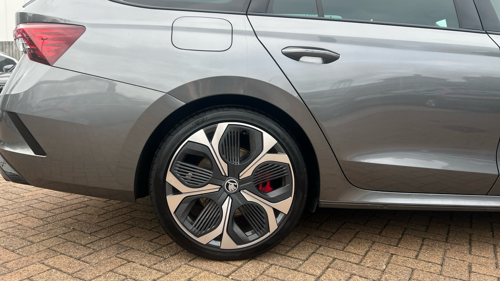 Skoda Octavia Vrs Black #17
