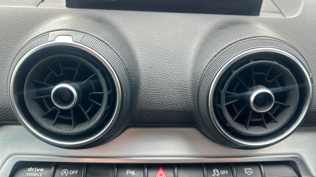 Audi Q2 30 Tdi S Line Blue #22