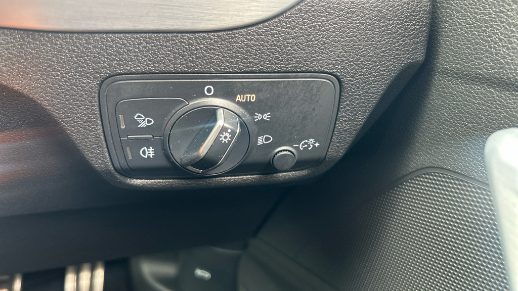 Audi Q2 30 Tdi S Line Blue #52