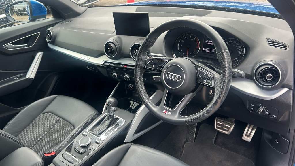 Audi Q2 30 Tdi S Line Blue #9