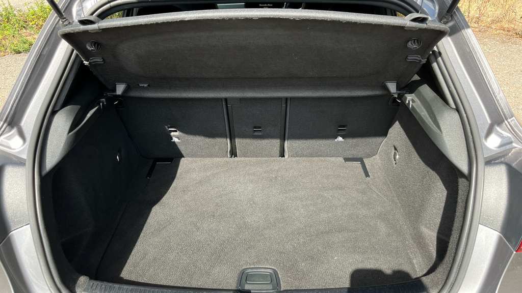 Mercedes-Benz A Class Hatchback Black #15
