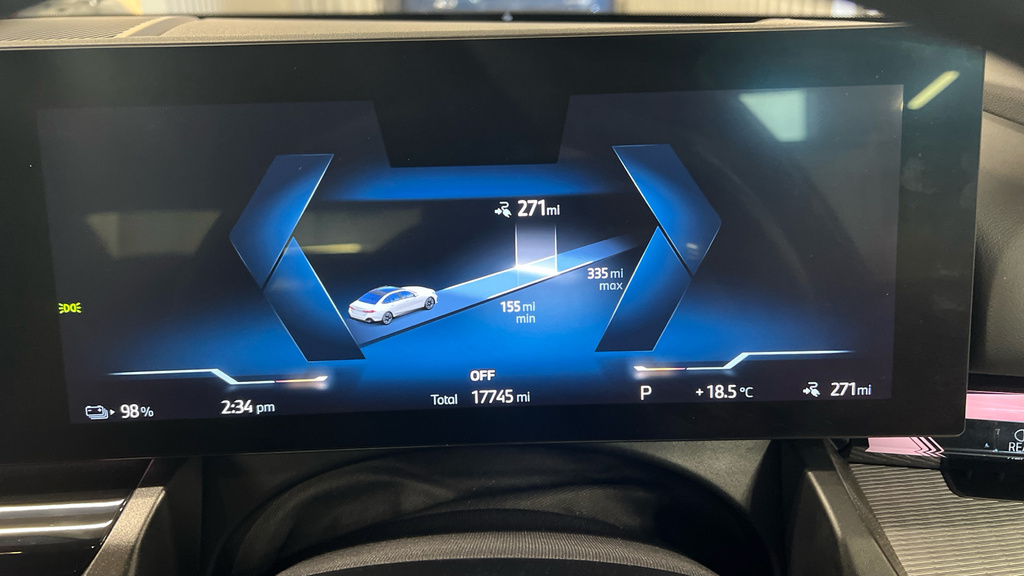 BMW i5 Saloon Grey #17