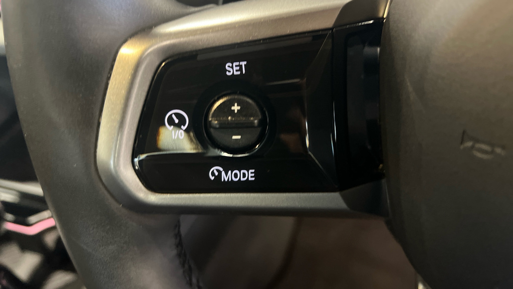 BMW i5 Saloon Grey #40