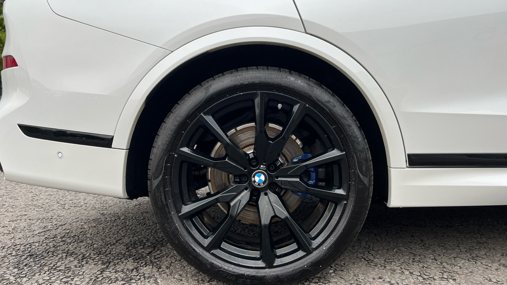 BMW X7 Xdrive M60i Step Grey #27