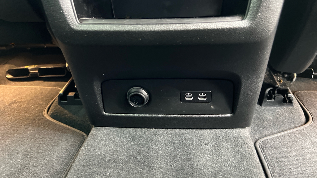 BMW X7 Xdrive M60i Step Grey #45