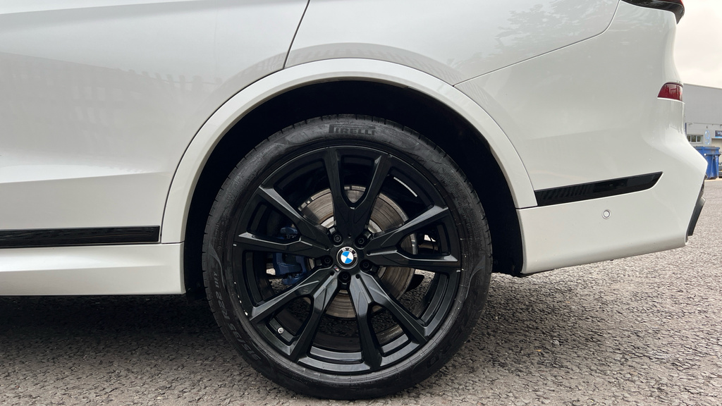 BMW X7 Xdrive M60i Step Grey #26