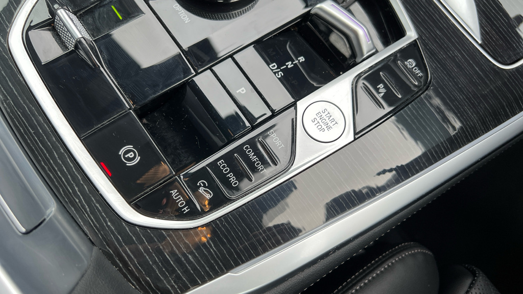 BMW X7 Xdrive M60i Step Grey #22