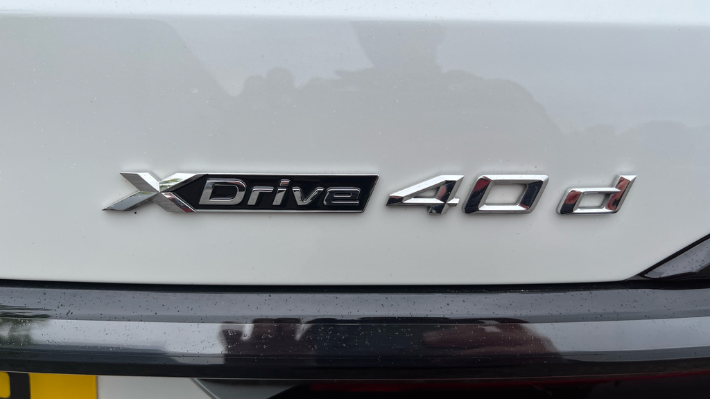BMW X7 Xdrive M60i Step Grey #64