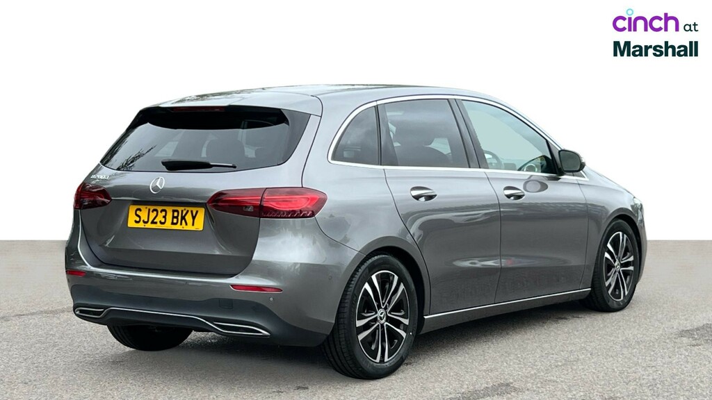 Mercedes-Benz B Class Hatchback White #3