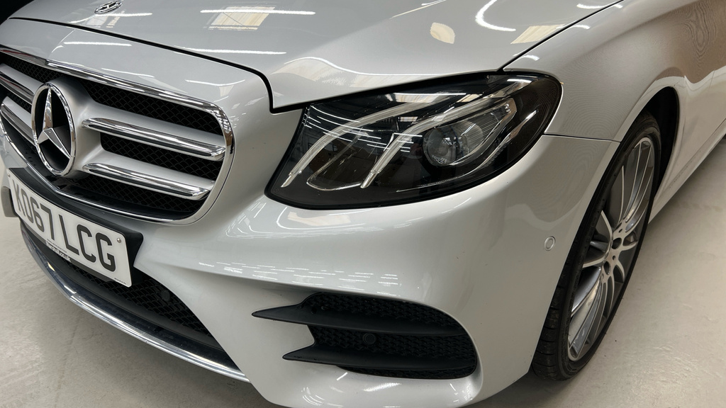 Mercedes-Benz E Class Amg Line Silver #33