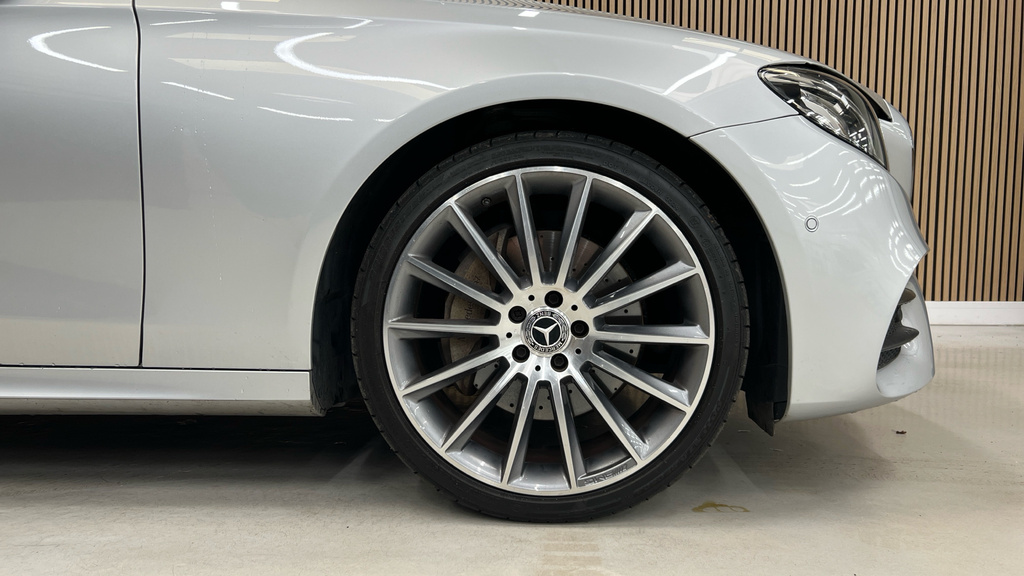Mercedes-Benz E Class Amg Line Silver #24