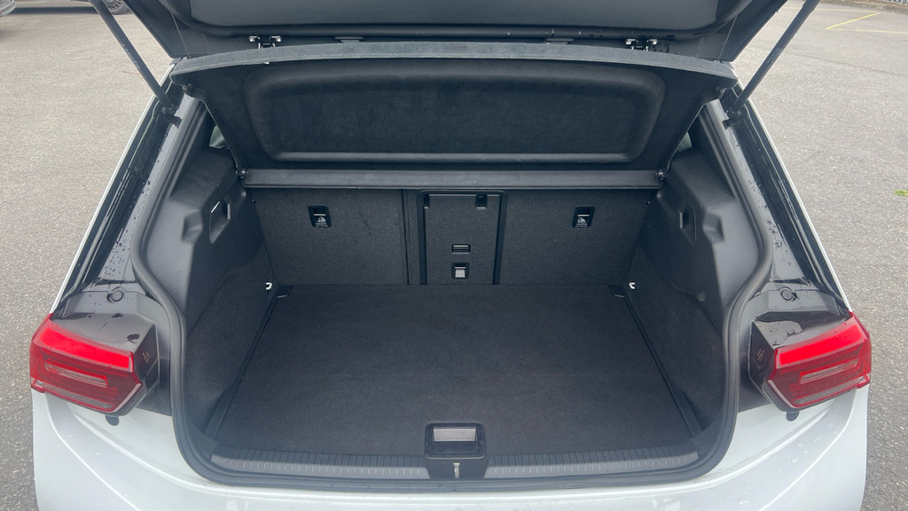 Volkswagen ID.3 Hatchback Grey #15