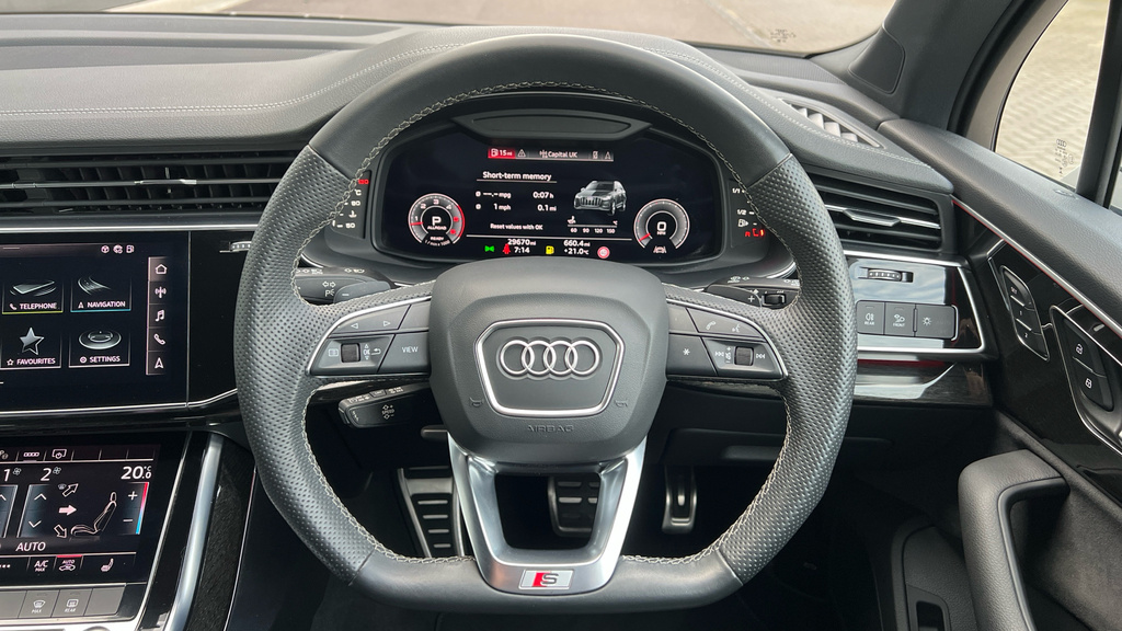Audi Q7 Tdi V6 45 S Black #31