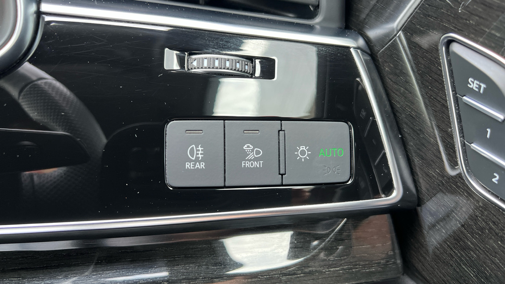 Audi Q7 Tdi V6 45 S Black #16