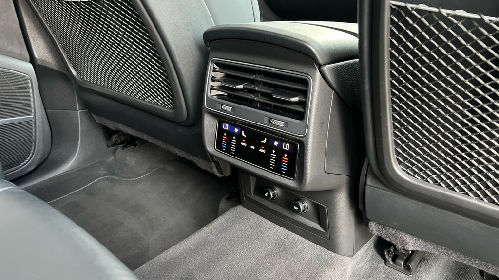 Audi Q7 Tdi V6 45 S Black #32