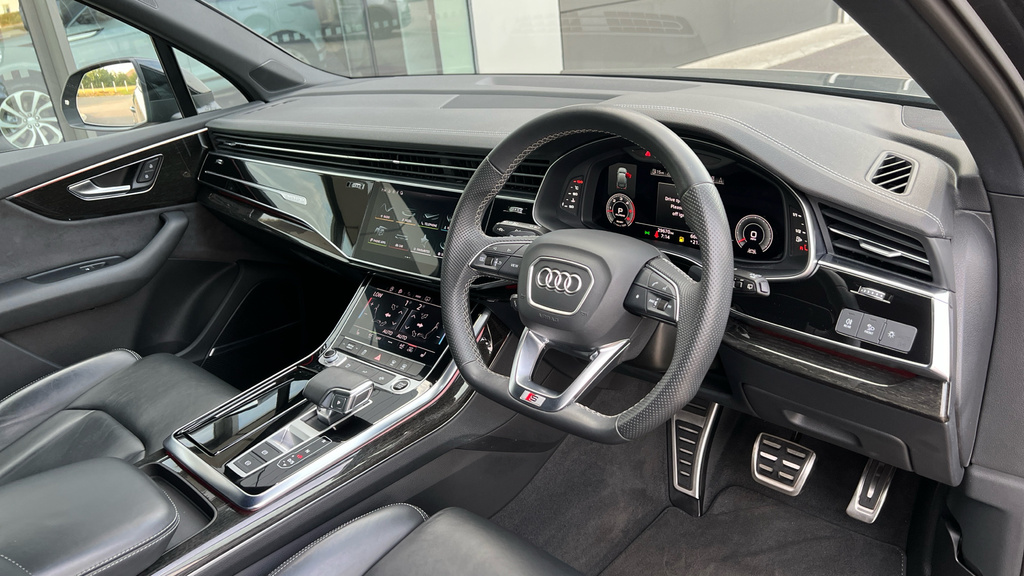 Audi Q7 Tdi V6 45 S Black #12