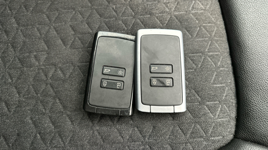Renault Zoe Iconic Grey #29