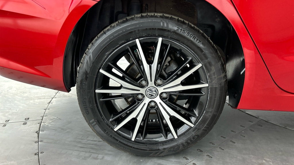MG MG5 61.1Kwh Trophy Grey #27