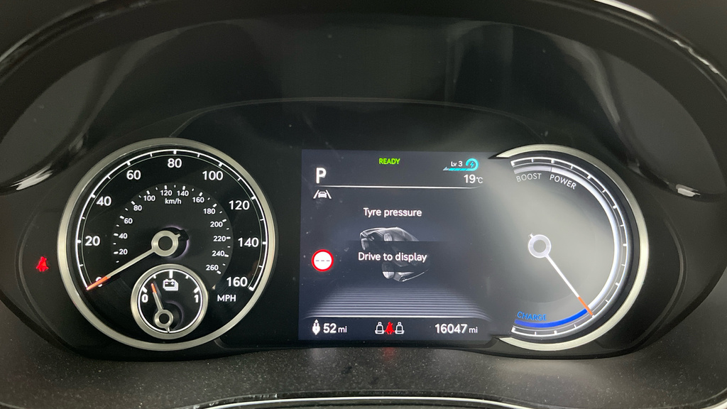 Genesis GV70 Sport Green #25