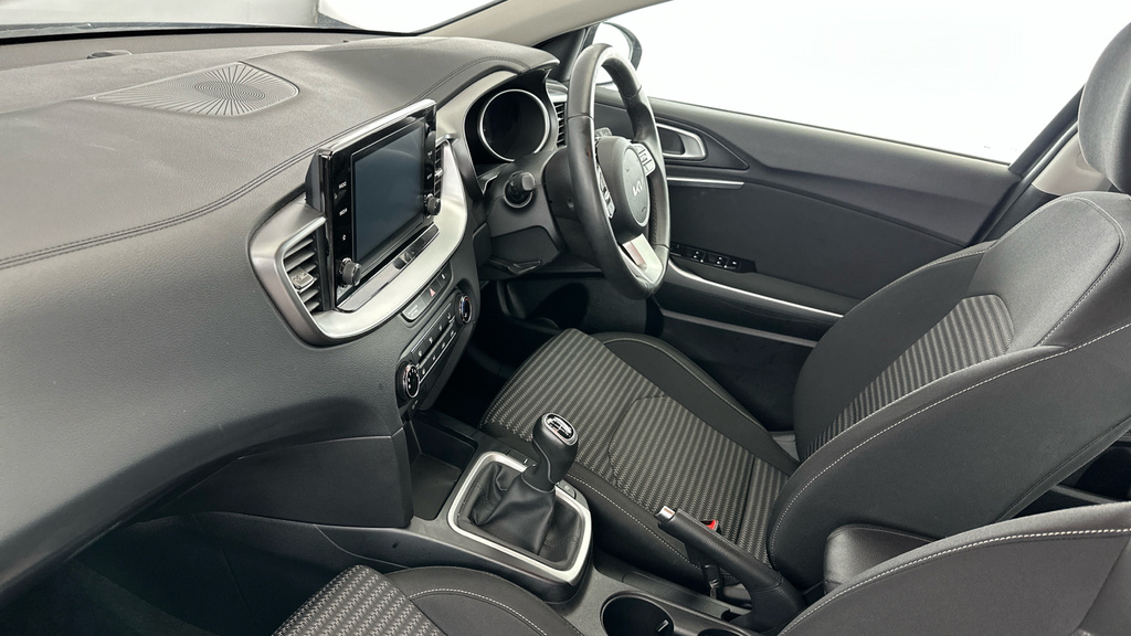 Kia Ceed 1.0T Gdi Isg 2  #28