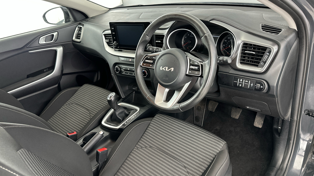 Kia Ceed 1.0T Gdi Isg 2  #9