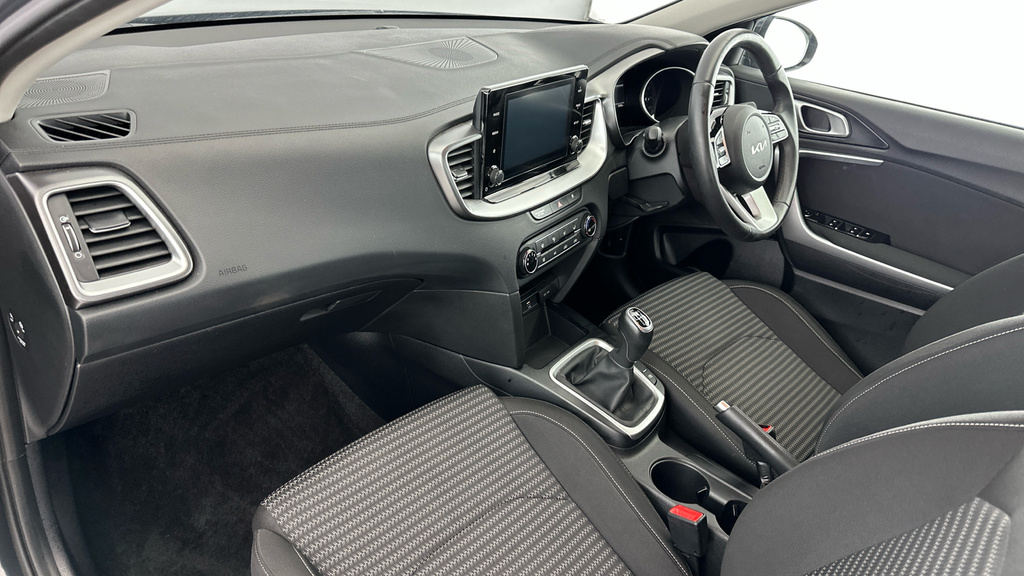 Kia Ceed 1.0T Gdi Isg 2  #11