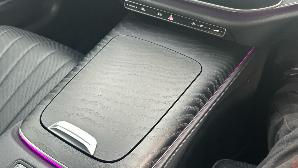 Mercedes-Benz E Class E300e Amg Line Advanced 9G-tronic Black #33