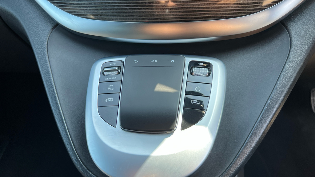 Mercedes-Benz EQV 2021 21 Eqv  #34
