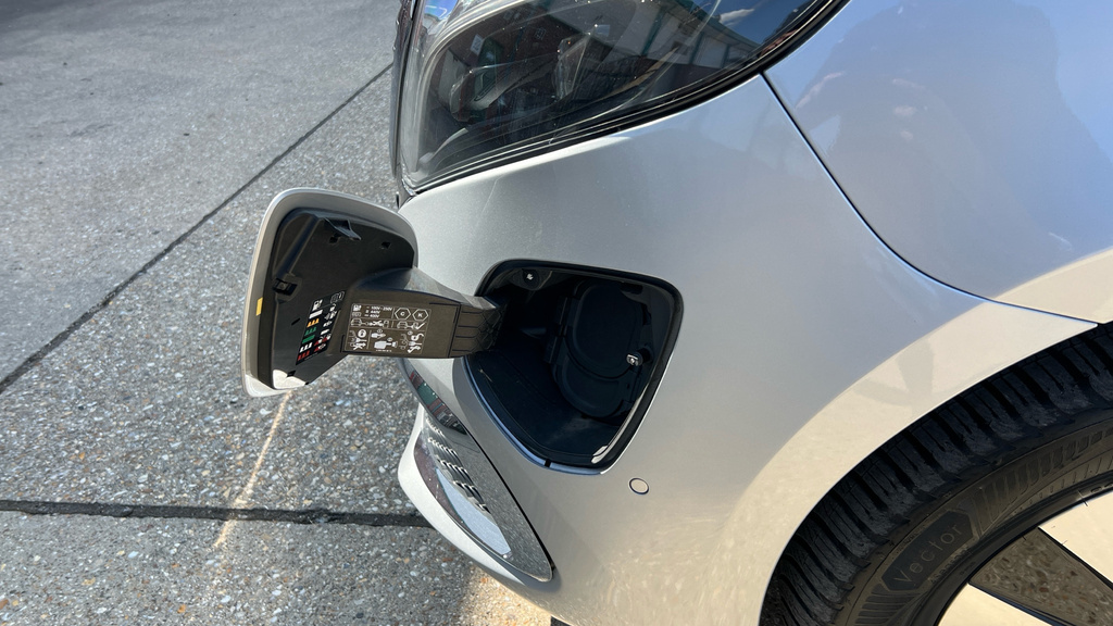 Mercedes-Benz EQV 2021 21 Eqv  #28