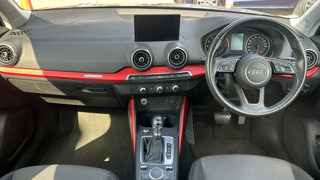 Audi Q2 1.0 Tfsi 30 Se Grey #10