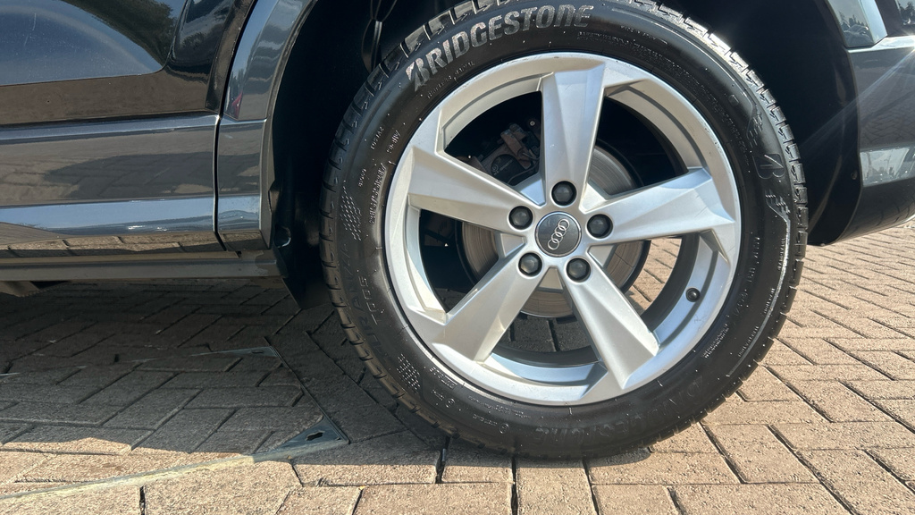 Audi Q2 1.0 Tfsi 30 Se Grey #17