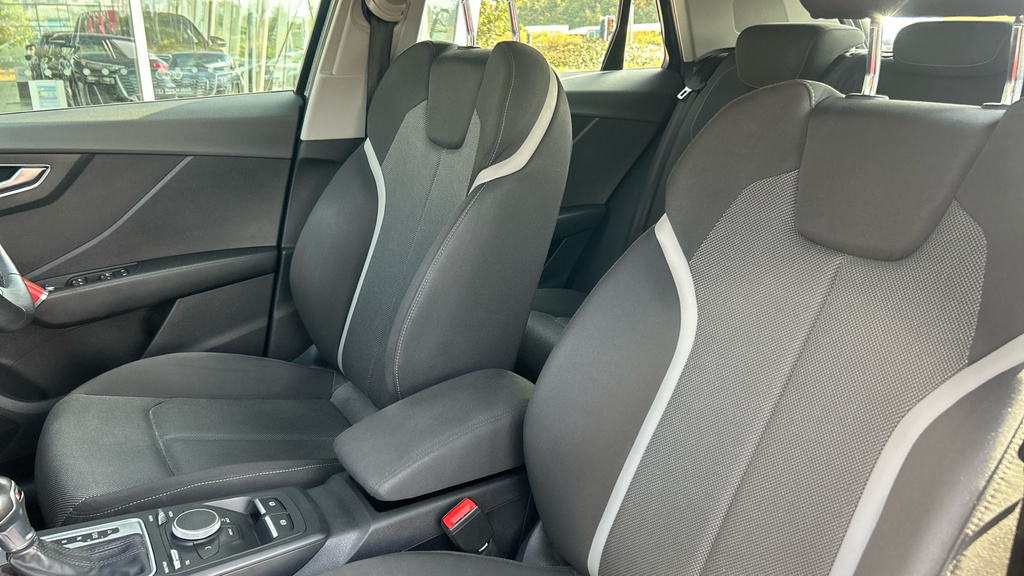 Audi Q2 1.0 Tfsi 30 Se Grey #23