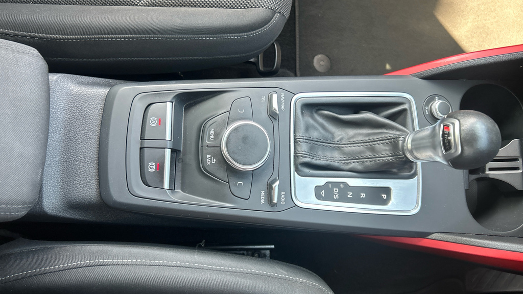 Audi Q2 1.0 Tfsi 30 Se Grey #49