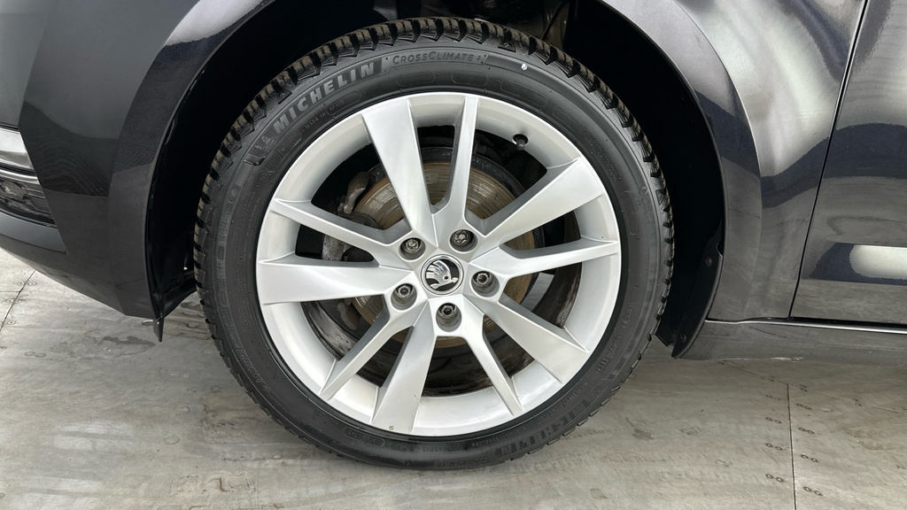 Skoda Octavia Octavia Se Technology Tdi White #21