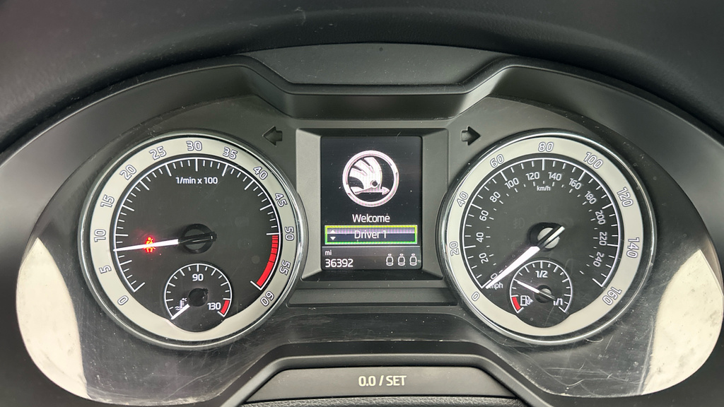 Skoda Octavia Octavia Se Technology Tdi White #17