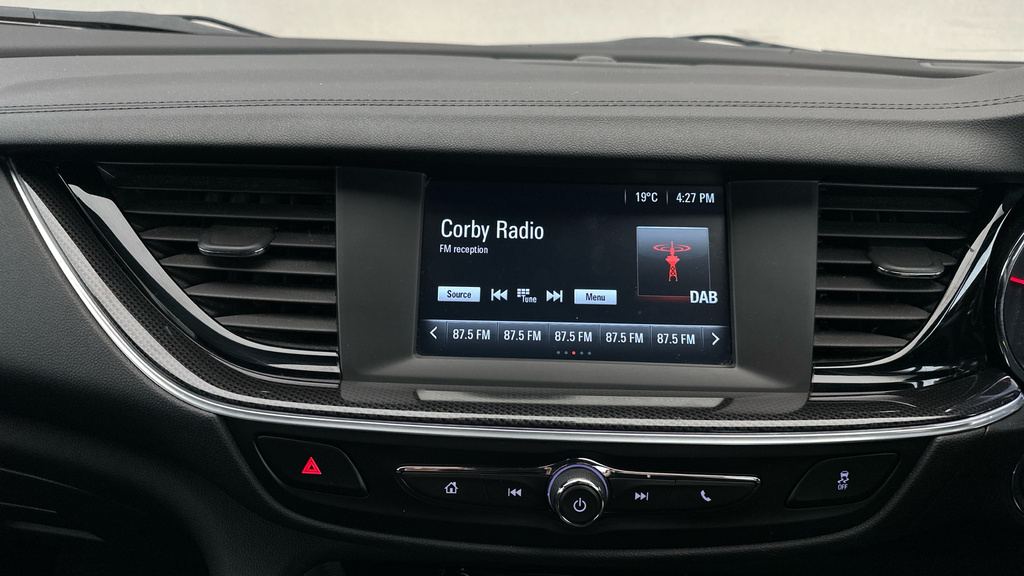 Vauxhall Insignia Sri Vx-line White #14
