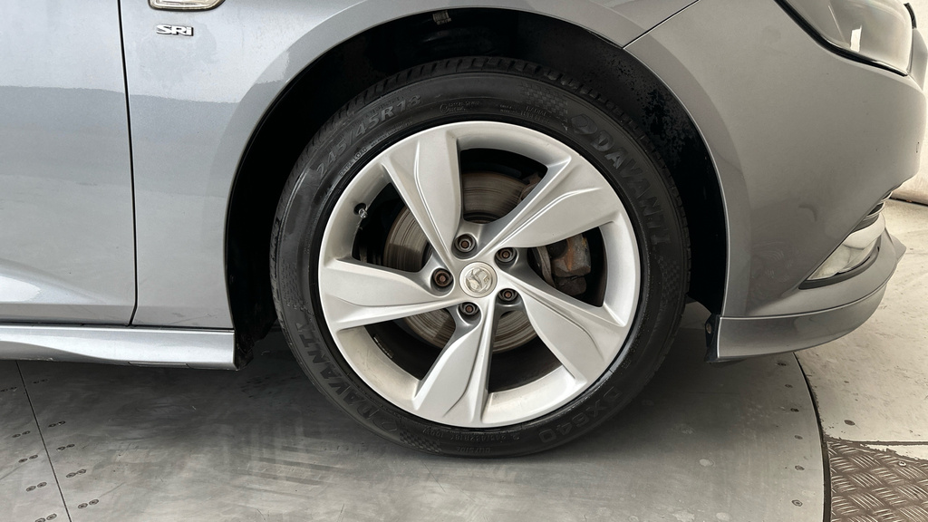 Vauxhall Insignia Sri Vx-line White #26