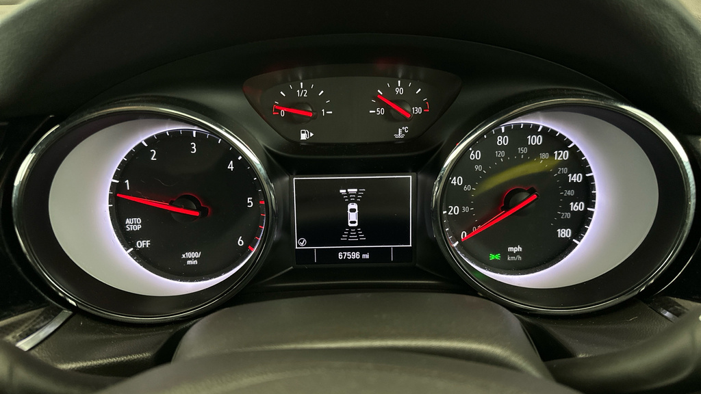 Vauxhall Insignia Sri Vx-line White #19