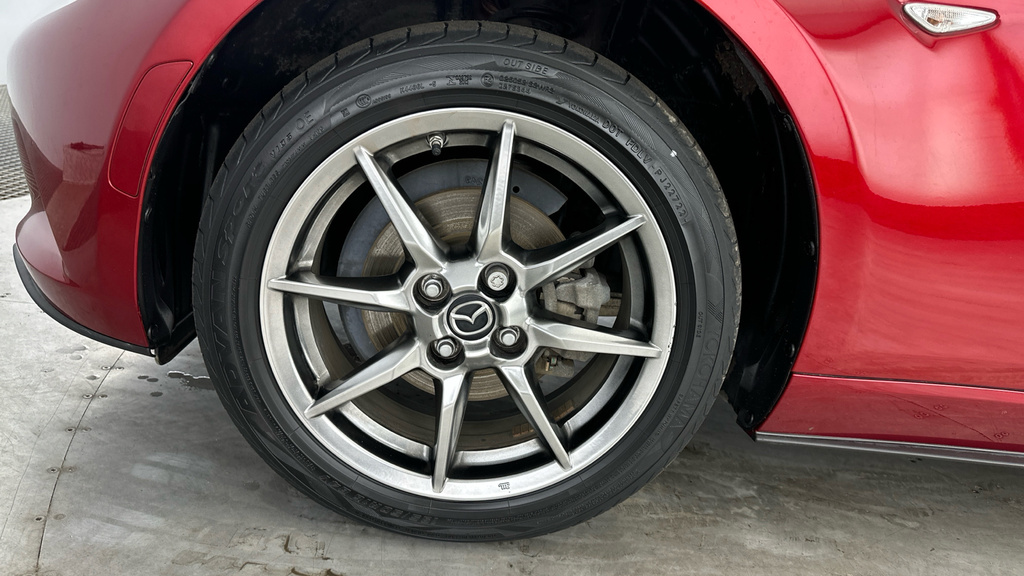 Mazda MX-5 1.5 132 Sport Red #22