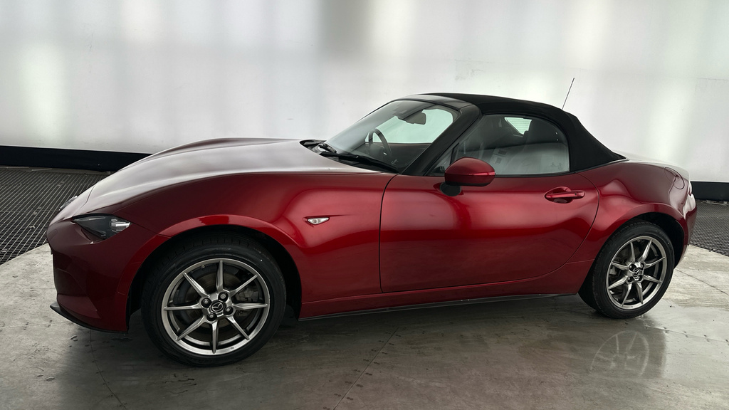 Mazda MX-5 1.5 132 Sport Red #29