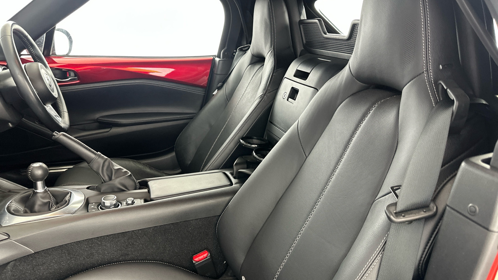 Mazda MX-5 1.5 132 Sport Red #19