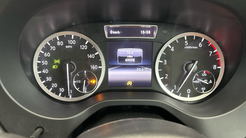 Infiniti Q30 Hatchback Grey #19