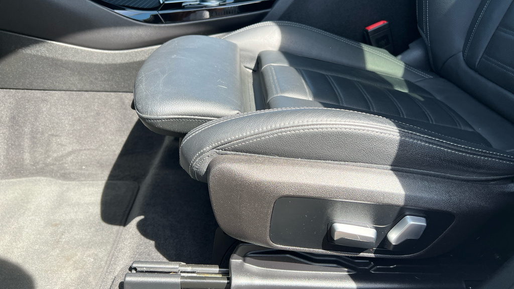 BMW iX3 80Kwh Premier Edition Pro White #37
