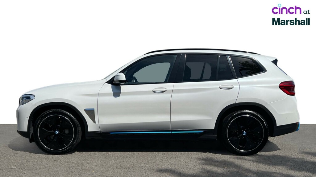 BMW iX3 80Kwh Premier Edition Pro White #6